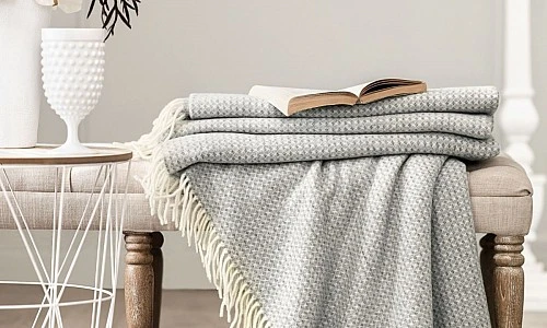 Новите Одеала от Designers Guild
