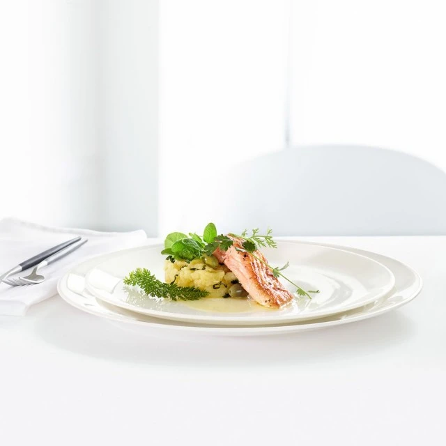Чиния A table 31см Цвят бяло
