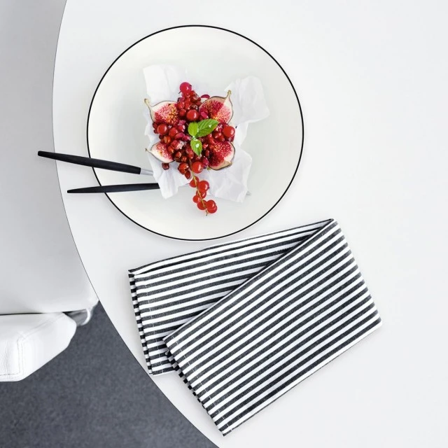 Чиния A table 21см Цвят черно