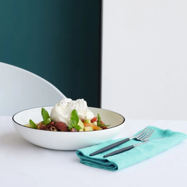 Дълбока чиния A table 22см Цвят черно