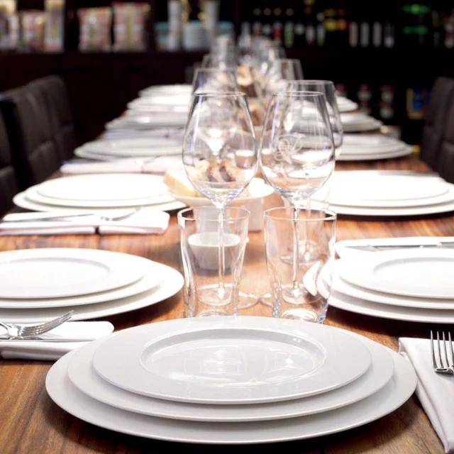 Чиния с рамо A table 18см