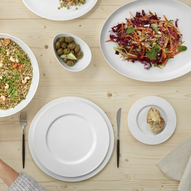Чиния с рамо A table 18см