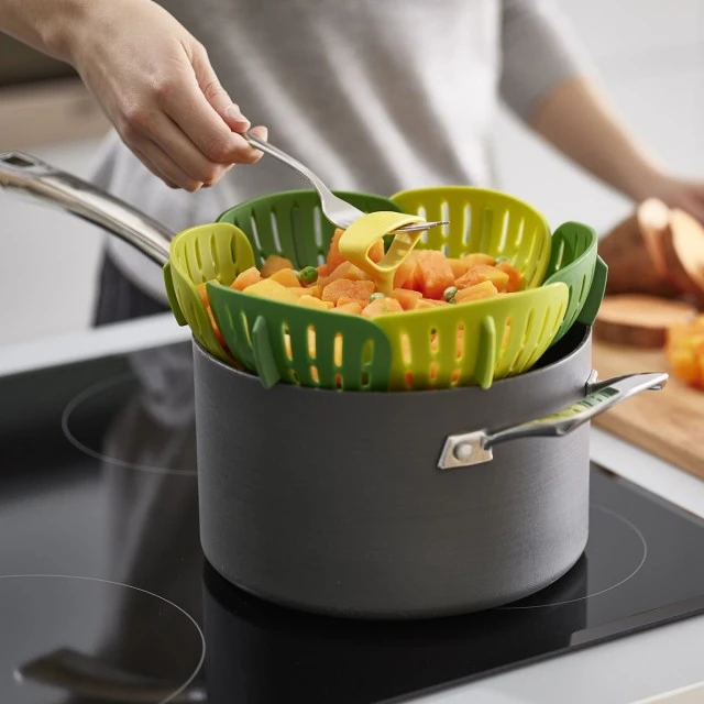 Bloom™ Steamer Green
