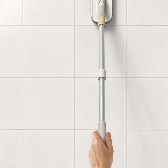 CleanTech™ telescopic handle