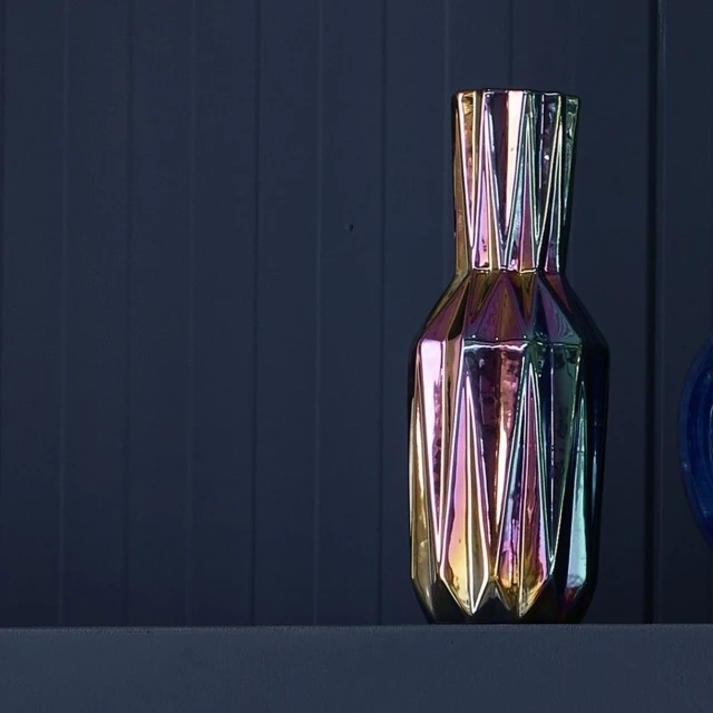 Oily Folds Vase L