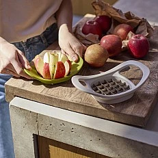 Резачка за плодове и зеленчуци Nest™ Press