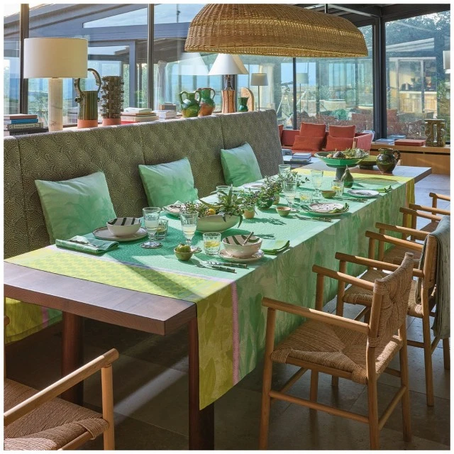 Sinharaja tablecloth 175cm 250cm coated cotton Color green