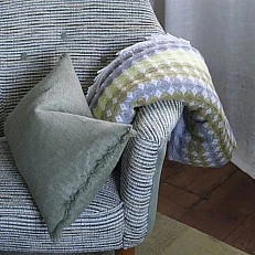 Одеяло Santerno Moss Designers Guild Цвят опал