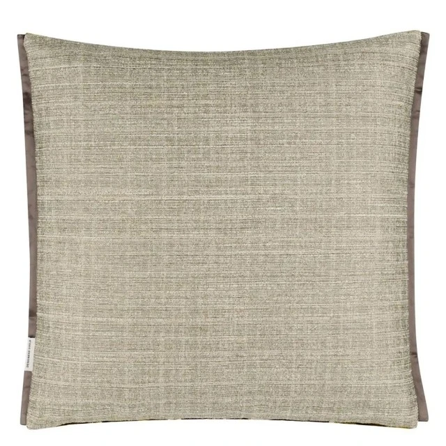 Възглавница Manipur velvet Designers Guild Цвят охра