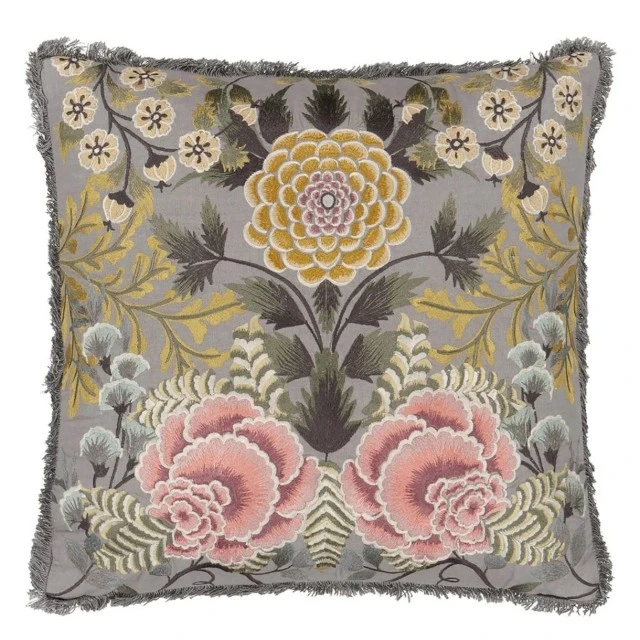 Възглавница Brocart decoratief бродерия Designers Guild Цвят кайсия