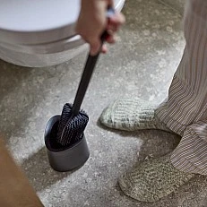 Четка за тоалетна Flex™ 360 Lite Joseph Joseph Цвят черно