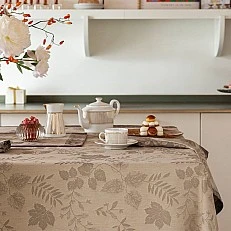 Покривка Manor Lane 175см 250см Le Jacquard Francais Цвят бежово