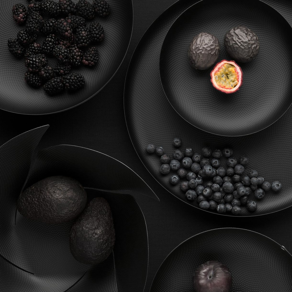 Μπολ φρούτων Extra Ordinary Υφή 24cm Χρώμα μαύρο