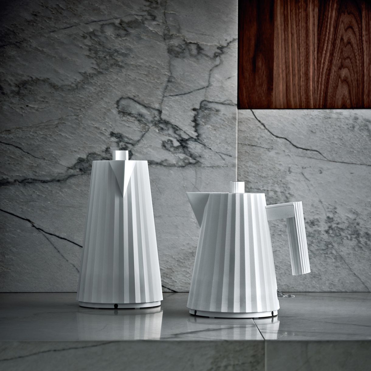 Ηλεκτρικός βραστήρας Plissé 1l Χρώμα λευκό