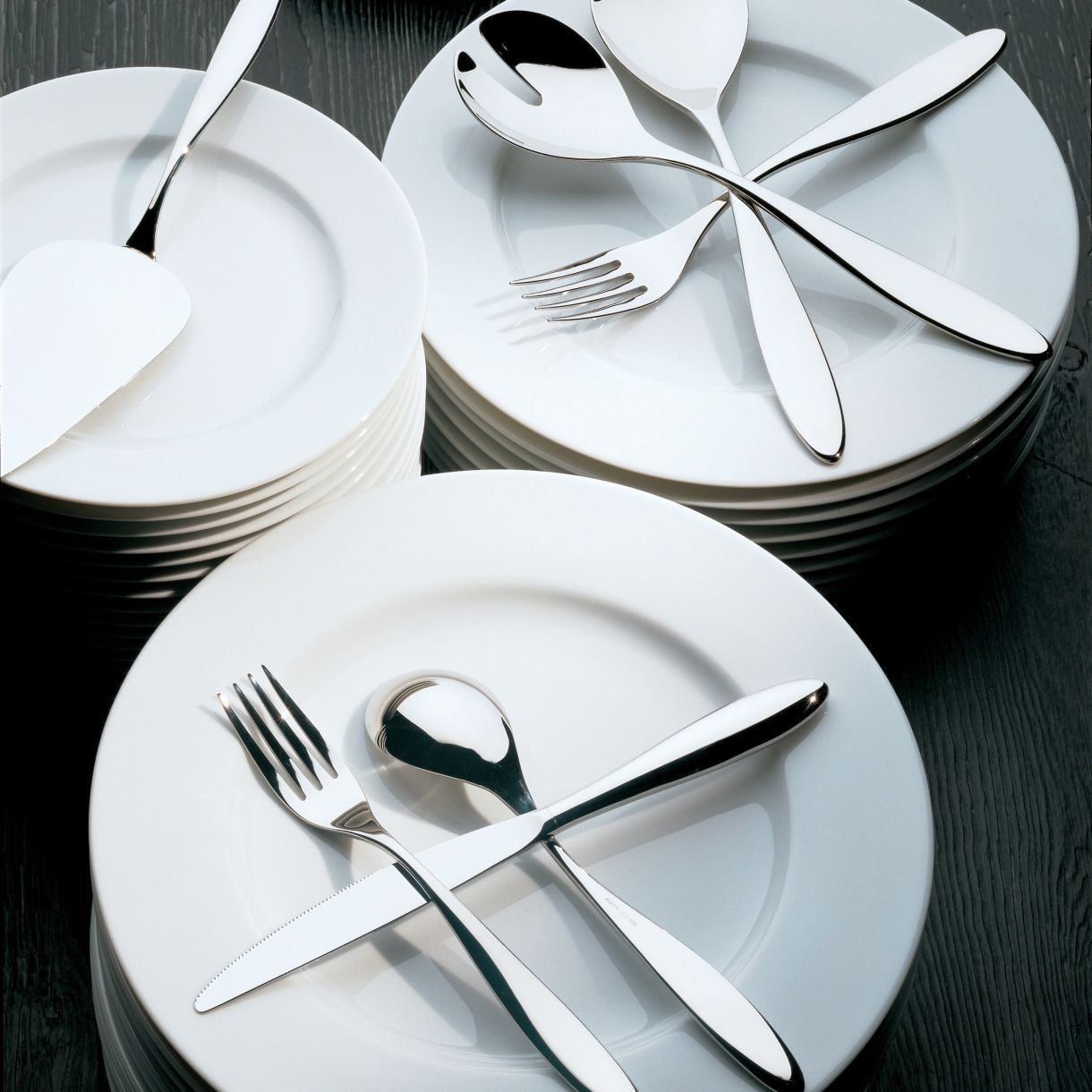 Прибори за хранене Mami 16 части