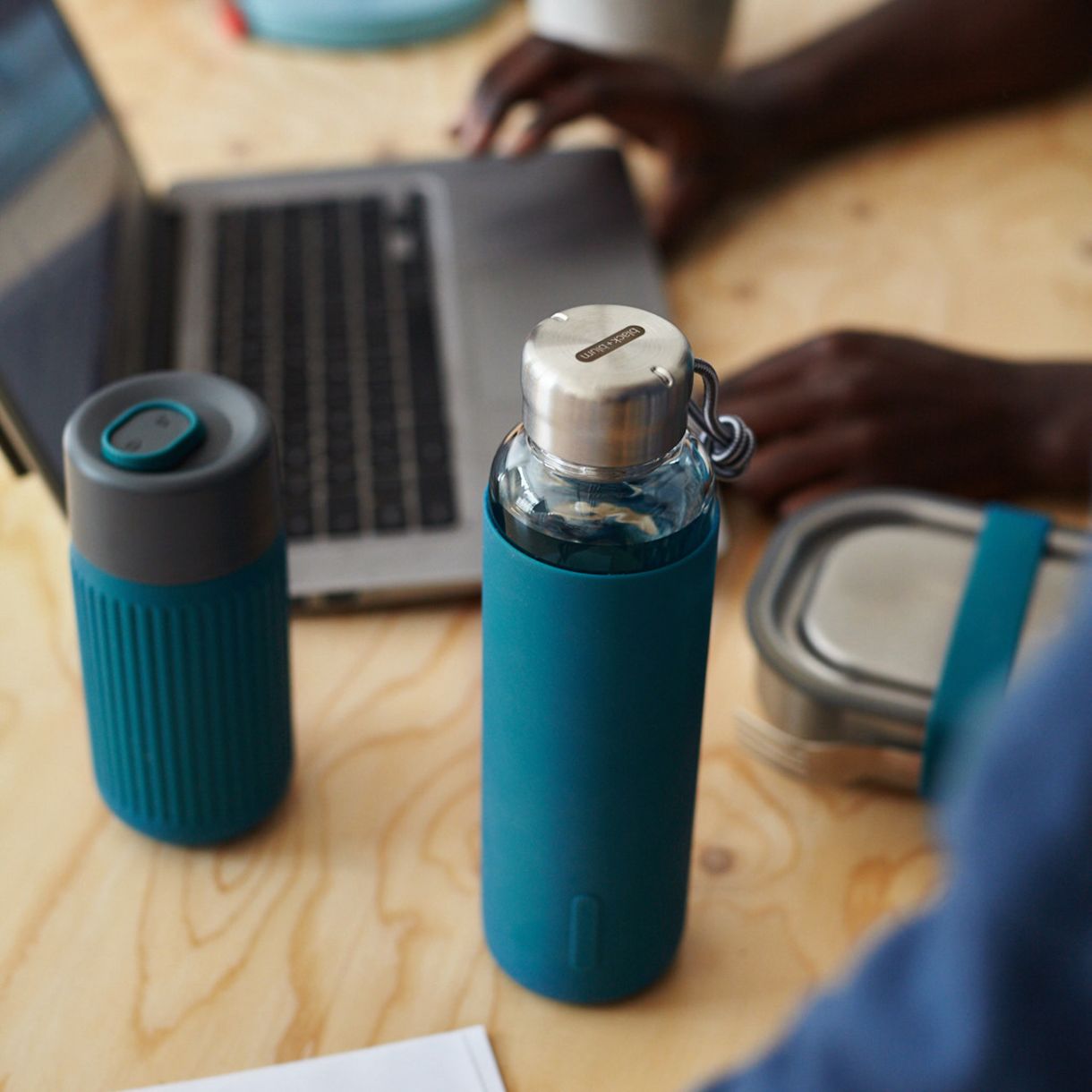 Γυάλινη φιάλη 0,600l Ocean color