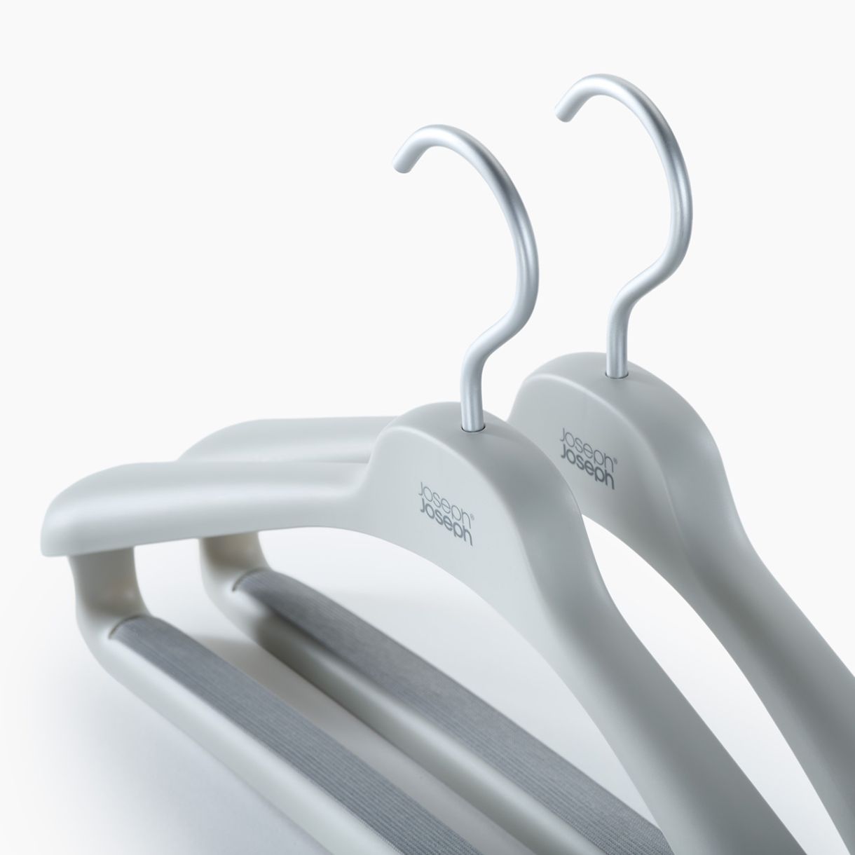 Suit hanger 2pcs Orderly™ Color beige