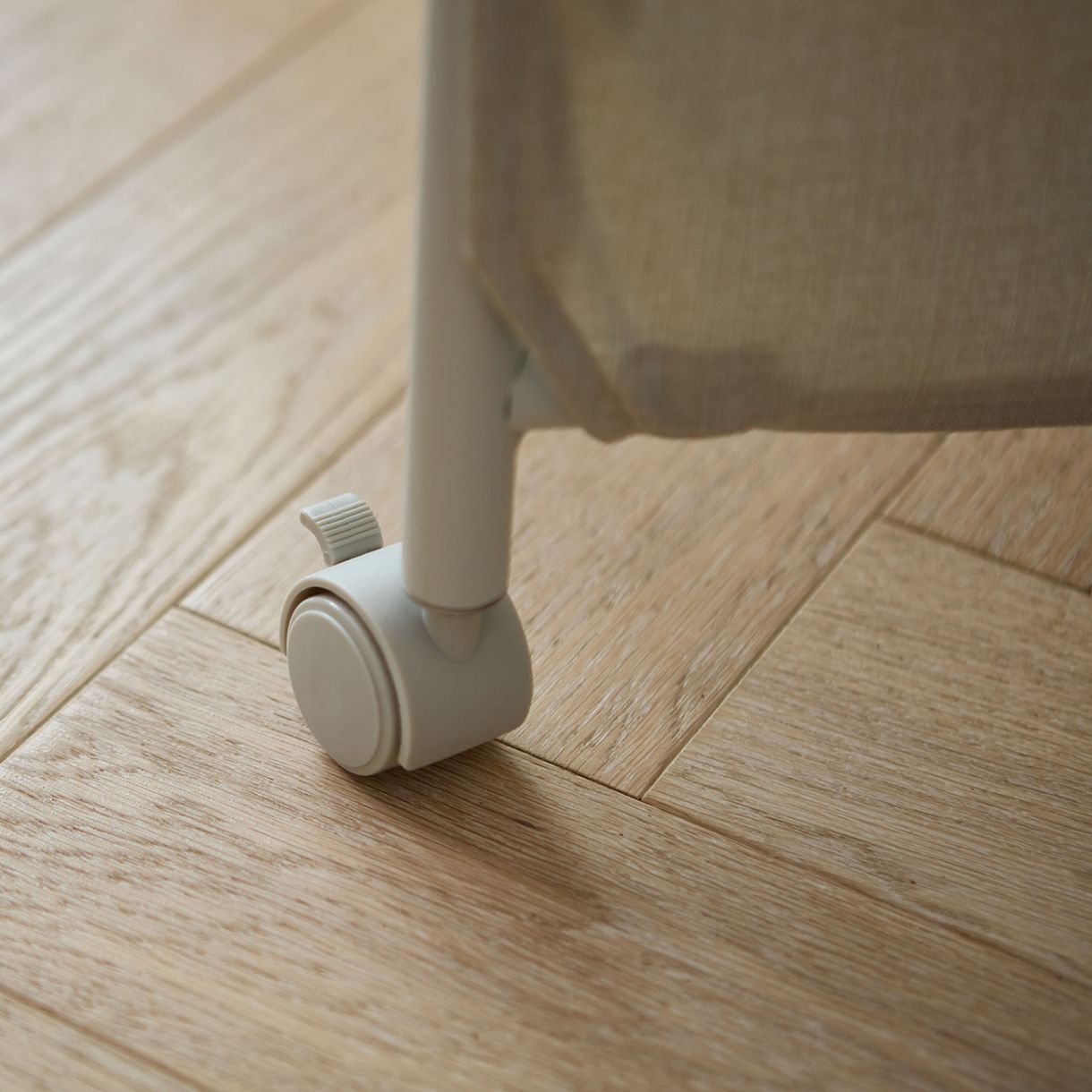 Clothes dryer with screen Eclipse™ Beige color