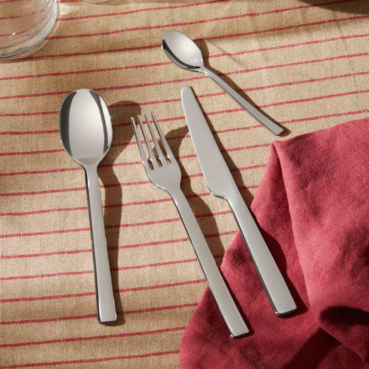 Прибори за хранене Ovale 24 части