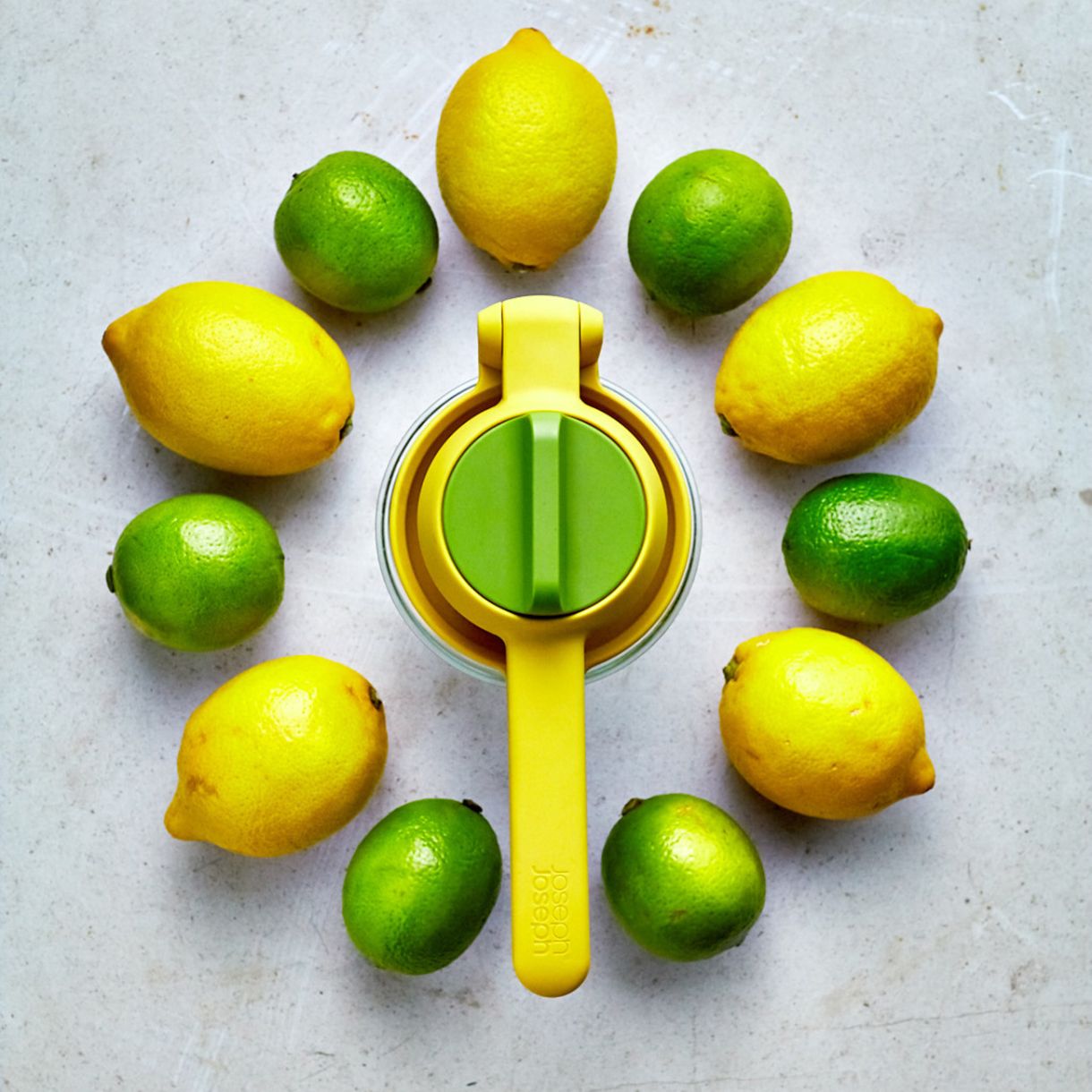 Πρέσα εσπεριδοειδών Juice Max Χρώμα κίτρινο