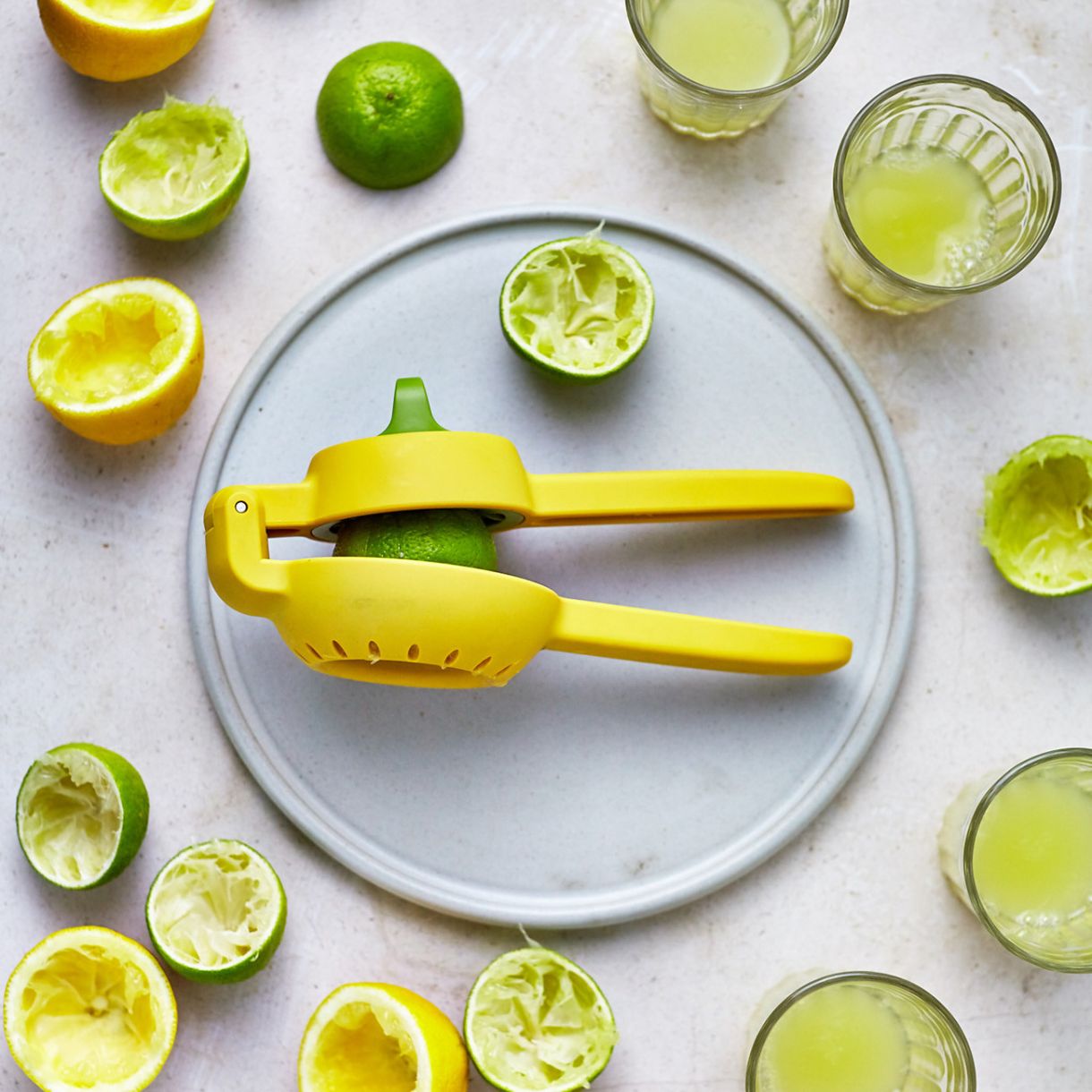 Πρέσα εσπεριδοειδών Juice Max Χρώμα κίτρινο