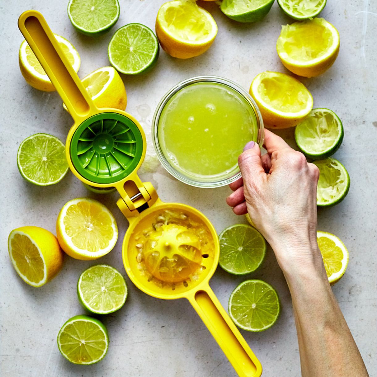 Πρέσα εσπεριδοειδών Juice Max Χρώμα κίτρινο